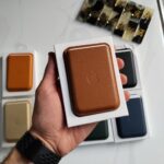 iPhone Leather Wallet with MagSafe