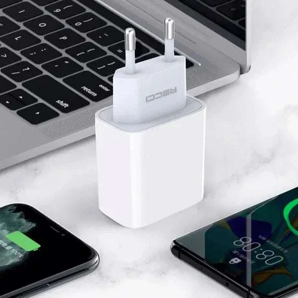 Recci 20W PD Fast Travel Charger with Type-C to Lightning Cable